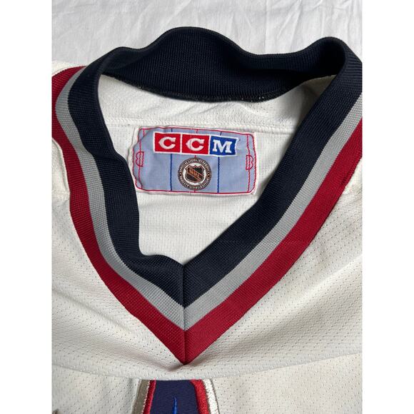 Vintage Vancouver Canucks Circa 1997-2003 CCM NHL Size Large Air-Knit - Picture 8 of 12